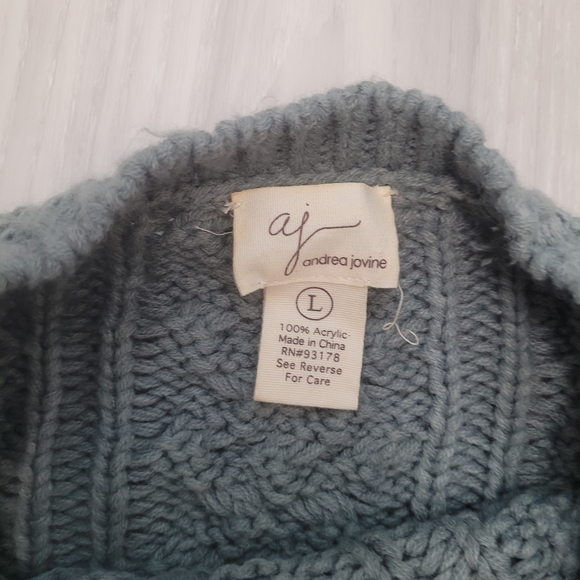 Andrea Jovine crop sweatershirt - Picture 3 of 3